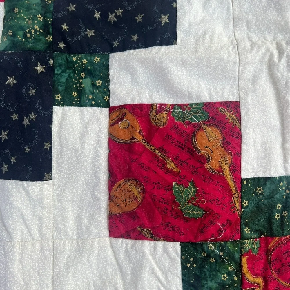 Vintage christmas quilt